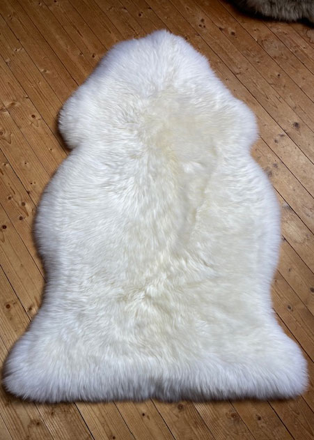 Lammfell, WollweiĆ ā Bild 4