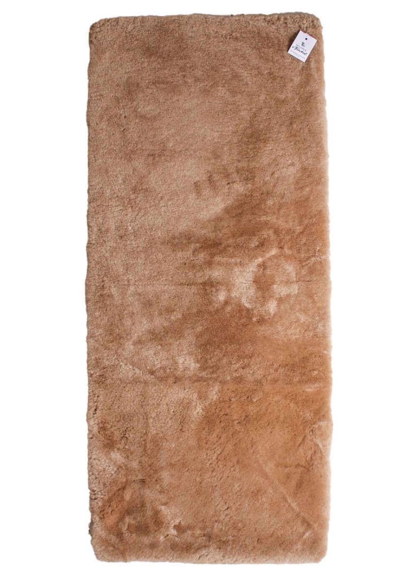 Hochwertige Lammfellauflage für Hochlehner und Campingstühle, Camel